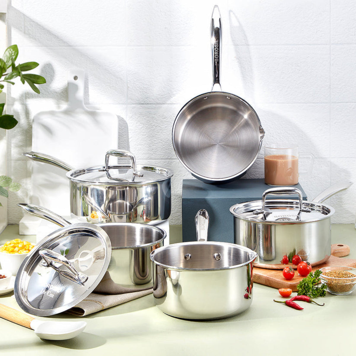 Borosil Cookfresh Triply Saucepan With Lid And Steel Handle 1.7 L | 2.1 L | 2.7 L